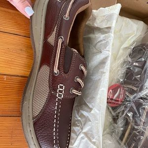 G.H. Bass & CO. Earl III boat shoes